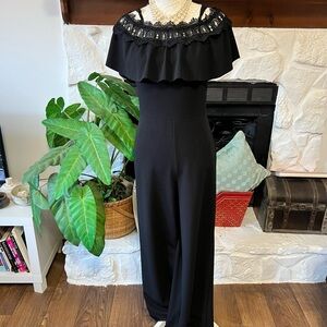 A. Byer Elegant Black Lace Off-Shoulder Jumpsuit Size 9 (junior)